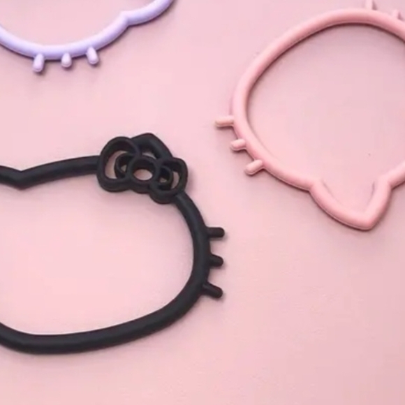 Hello Kitty Sanrio Black Or PINK Key Chain & Phone Charm NEW - Picture 3 of 8